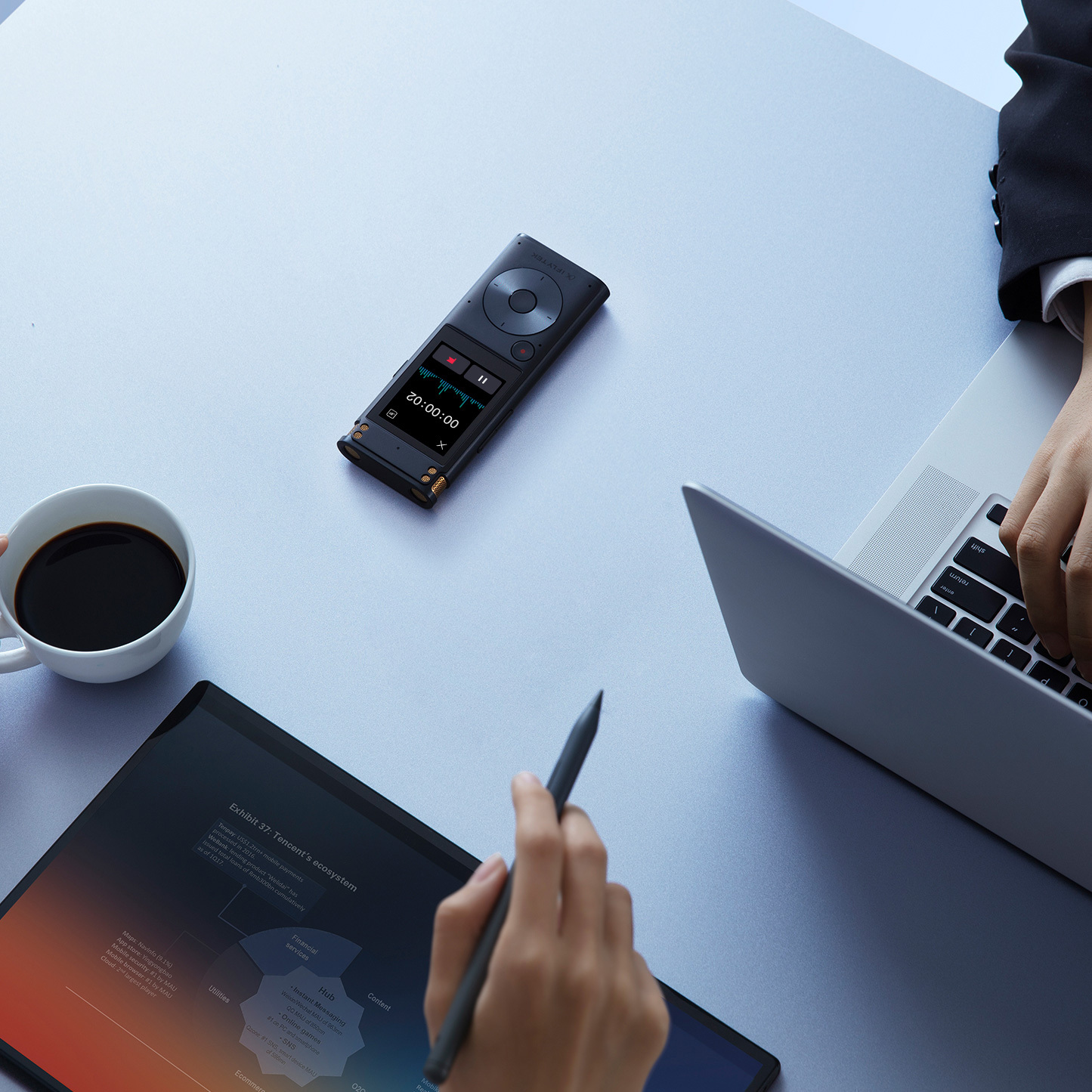 iFLYTEK VOITER SR302 Pro AIライティングレコーダー 黒/文字起こし