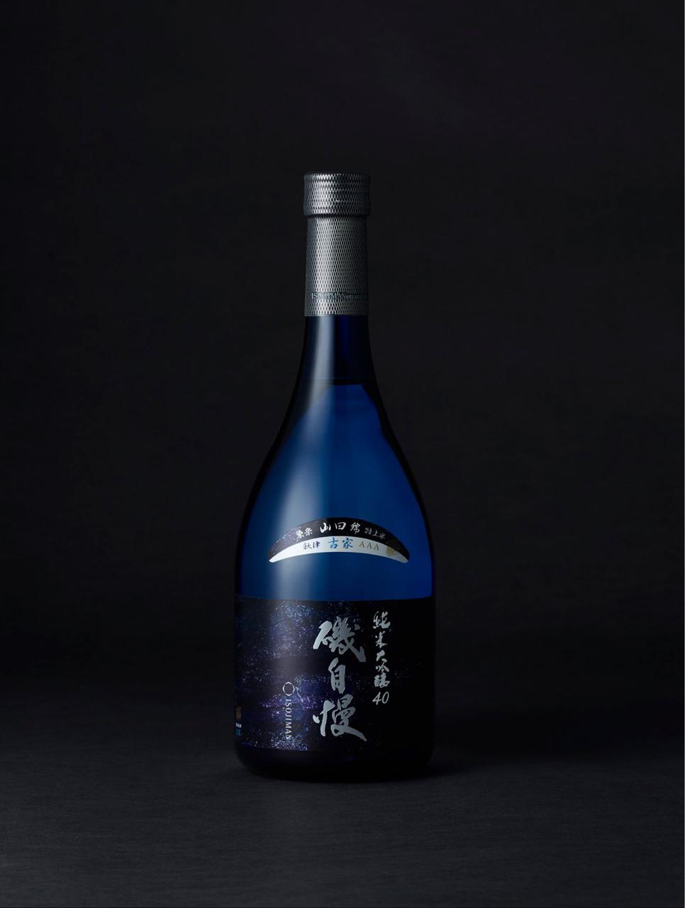 磯自慢 純米大吟醸40 ブルーボトル 古家 | Sakenomy - 日本酒を知り