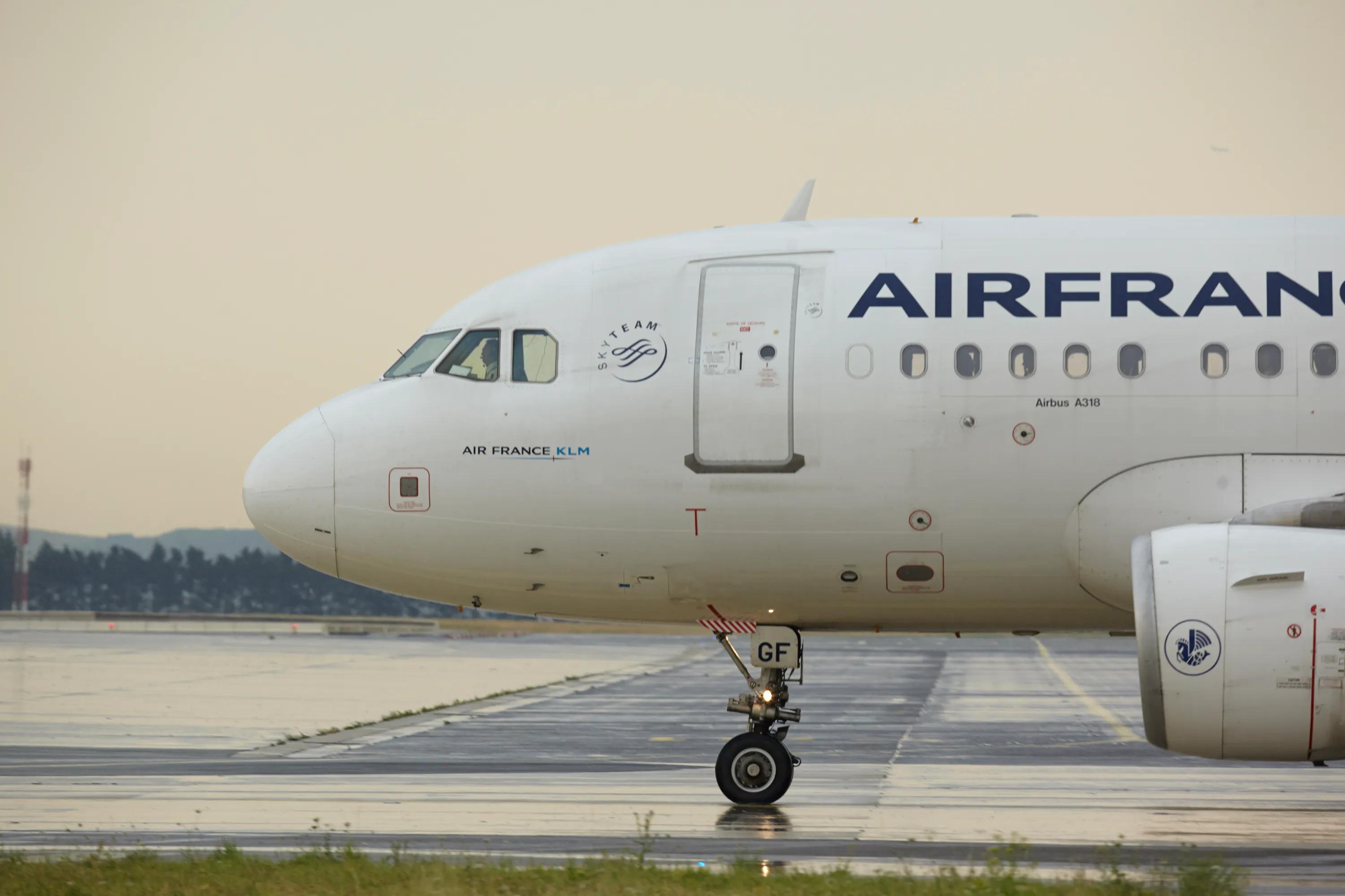 エアバス A318、A319 | エアフランス, 日本