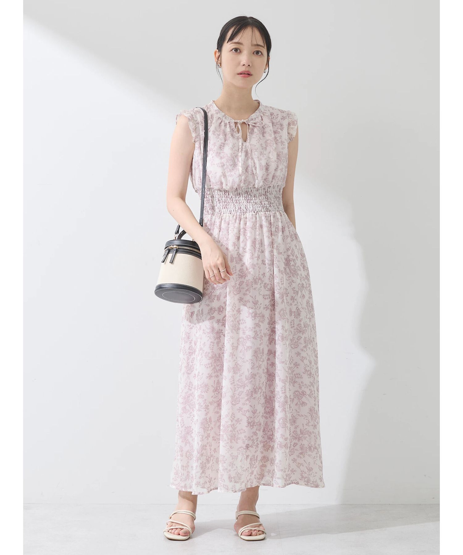 アトリエgg☆メアリー19ハーフ②マヒナ☆ワンピース花柄21 ホワイト