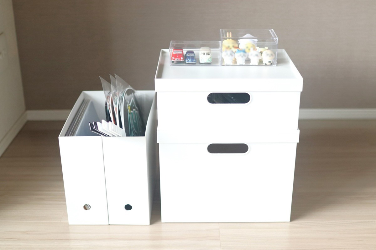 upside DO 推し活収納 iru イル 缶バッジ収納チェスト ホワイト 棚