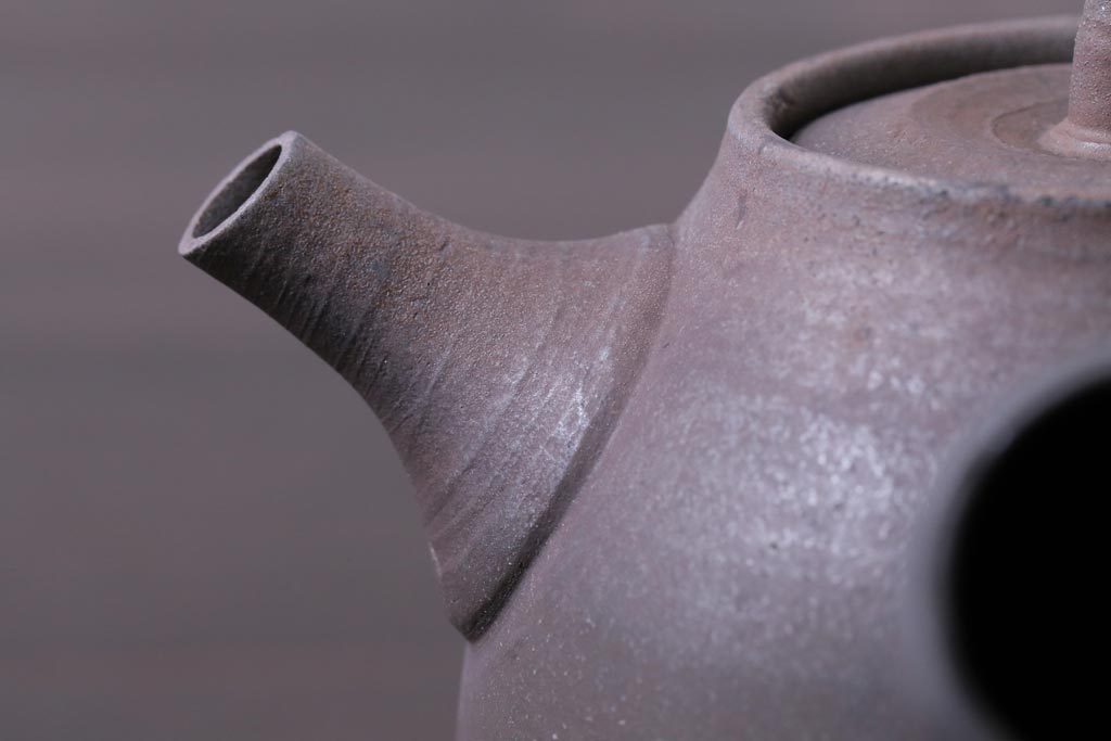 黒色陶器急須 木箱付き 黒田隆 急須 黒色陶器急須 木箱付き 黒田隆 急須