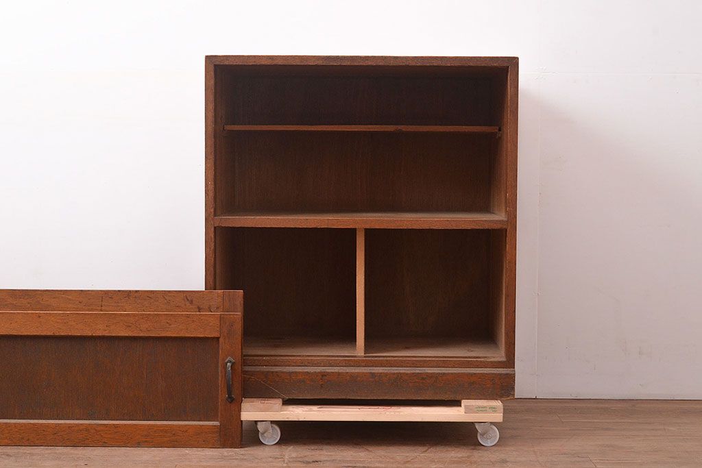 1076 アンティーク ケンドン扉の収納棚 飾り棚 オープンラック レトロ