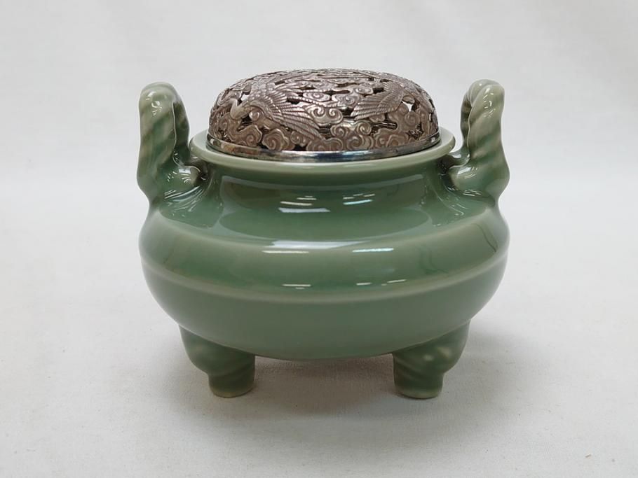 中国古美術/宋時代龍泉青磁袴腰三足香炉/銀ほや付/共