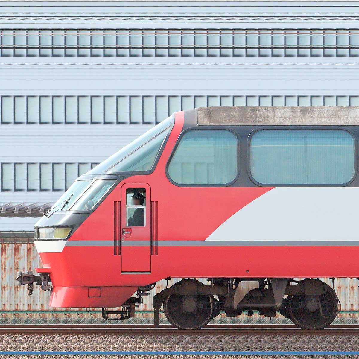 名鉄1000系「パノラマsuper」（2次車）ク1111（リニューアル車）の側面