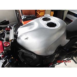 カワサキ ZX-10R ガソリンタンク | バイクパーツ通販 Webike