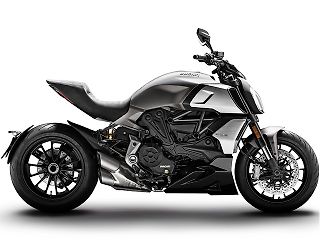 ドゥカティ DIAVEL 1260 2019年式の諸元・スペック情報 | ウェビック
