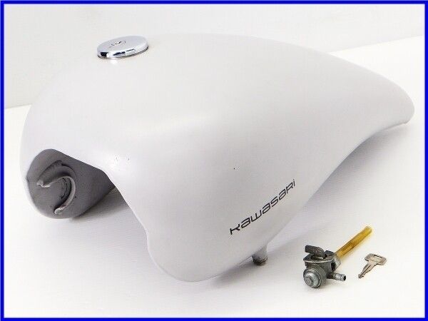 ゼファー1100☆純正 ヘッドライト 検【カワサキ ZRT10A ゼファー750RS