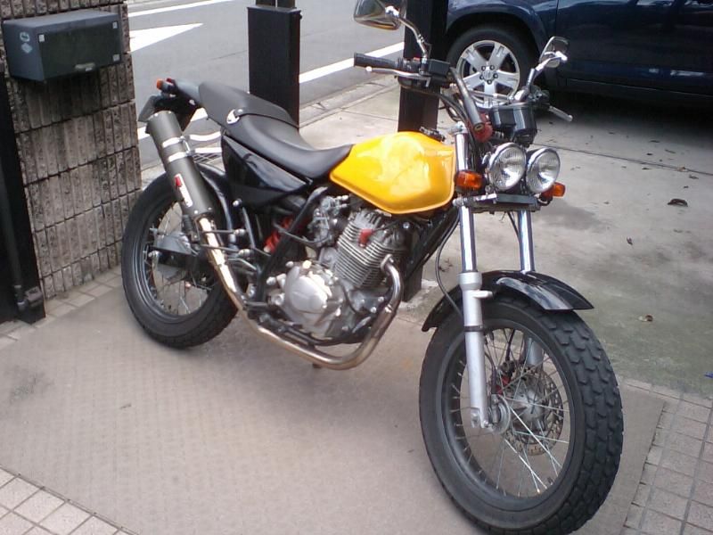 HONDA FTR223「純正サイドカバー（小）」 | ウェビックコミュニティ