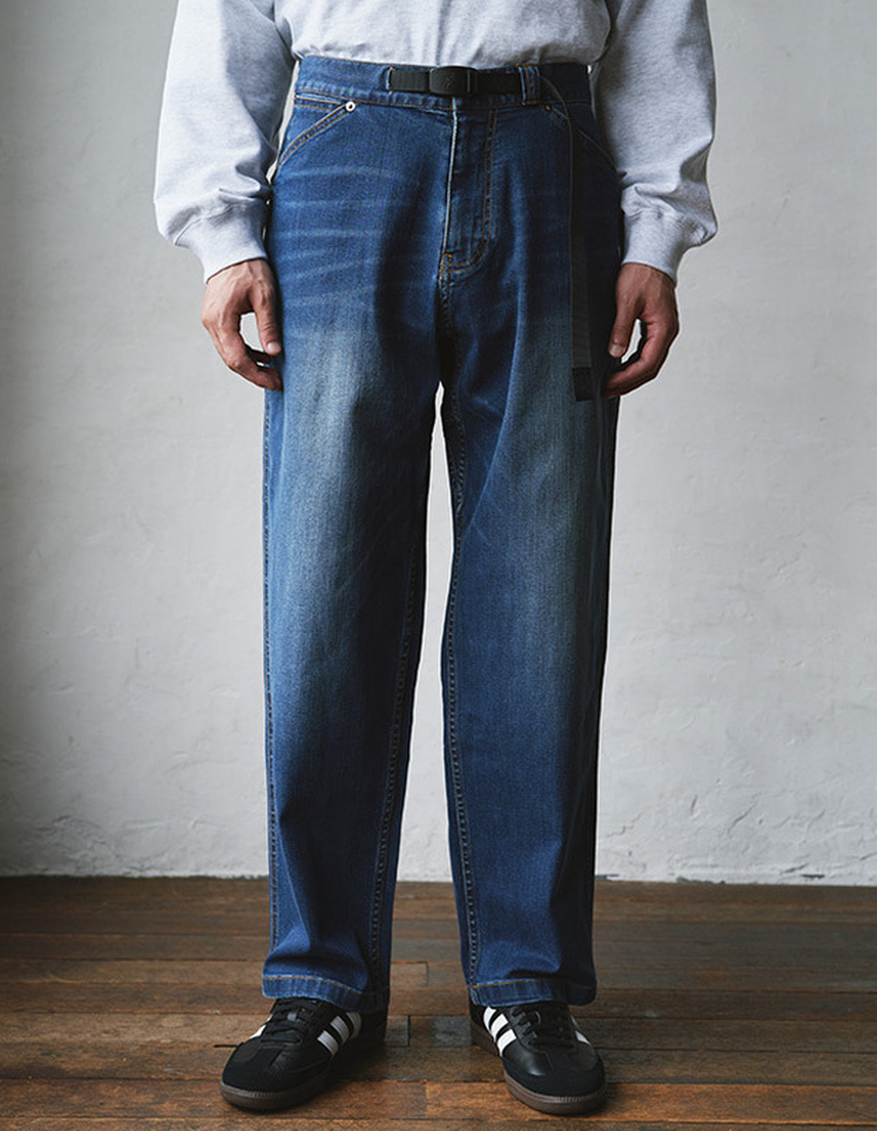 大人が買うべきグラミチ】販売総数10万本突破。「アーバンリサーチ