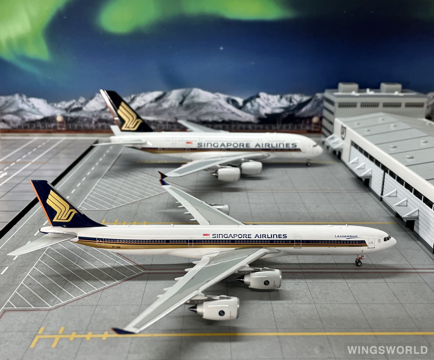 Phoenix 1:400 Airbus A340-500 Singapore Airlines 新加坡航空PH04478