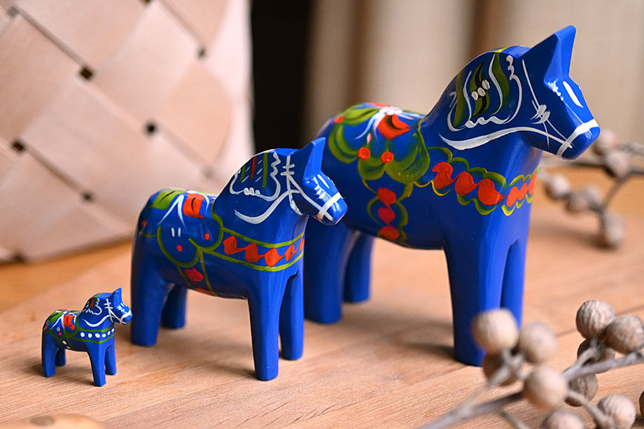 新入荷＞本場スウェーデンで手作りされています。大人気のダーラナ