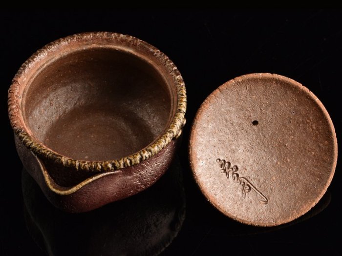 侍】『入江光人司』作 備前手造宝瓶 柘榴摘 共箱付