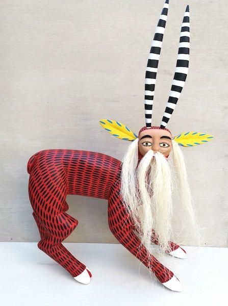 オアハカンウッドカーヴィング ヒメネス 木彫り人形 オアハカの動物