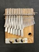 ムビラ(ジンバブエ)/Mbira (Zimbabwe) - ::民族楽器コイズミ::