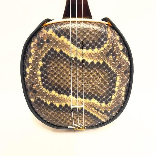 沖縄三線 上質黒木 古典 民謡 沖縄三線 上質黒木 古典 民謡 - メルカリ