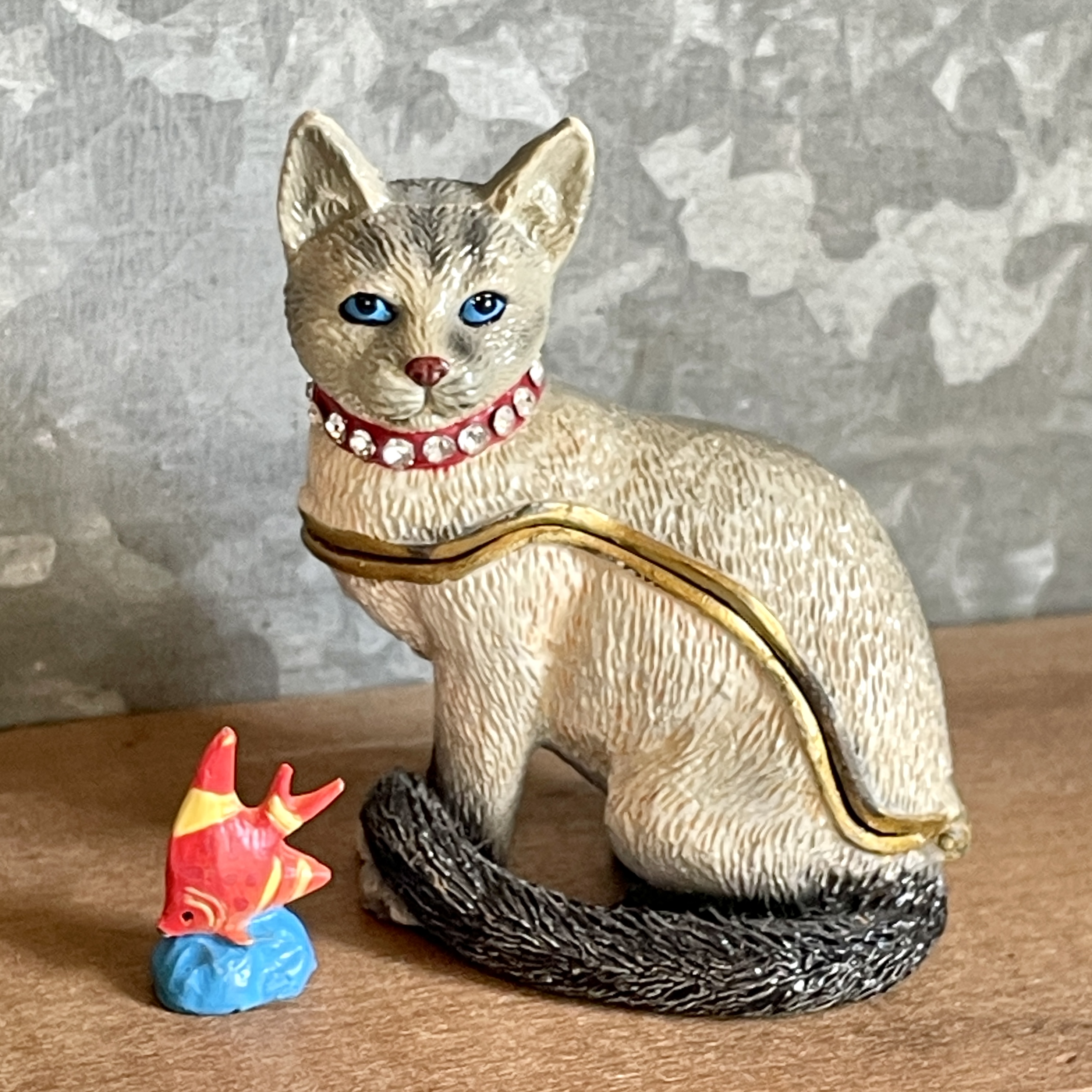 トリンケットボックス ネコとレッドフィッシュ（イギリス