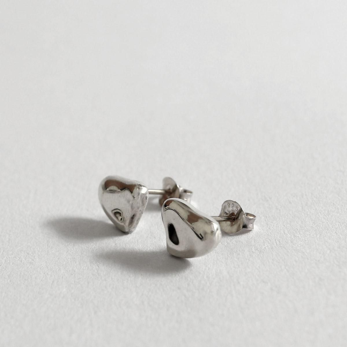 レディース] オールドティファニー ハート ピアス シルバー エルサ