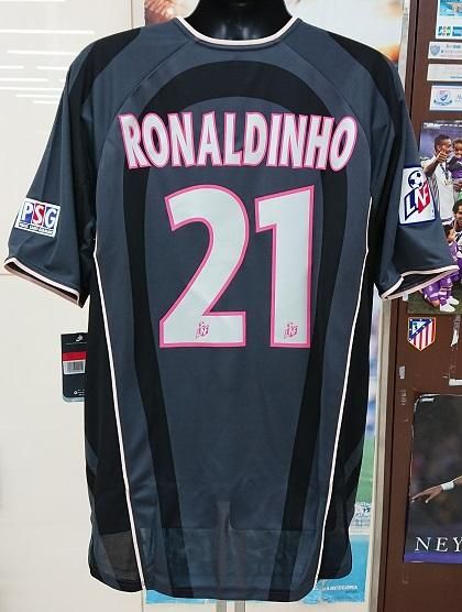 PSG(A) 01/02 ロナウジーニョ＃21 ＋パッチ付！