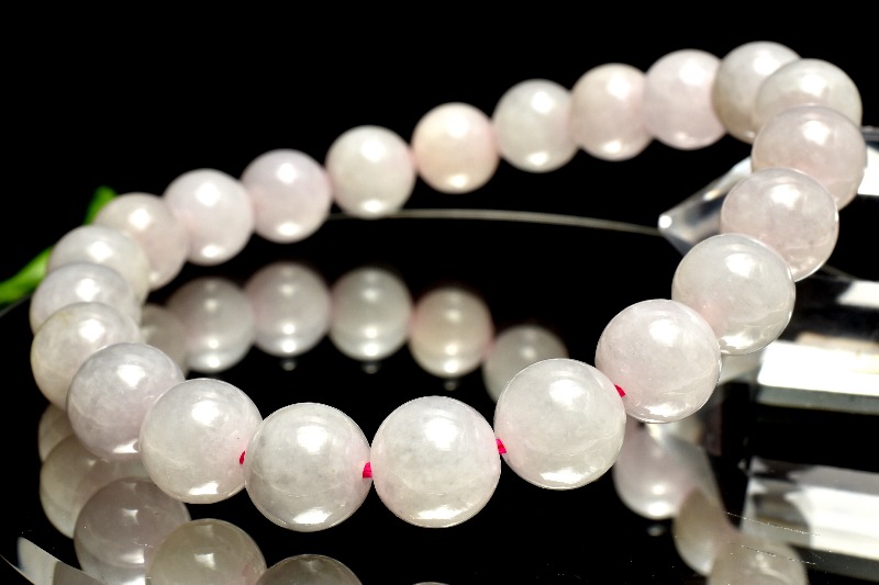 1点物】希少カラー◇ミャンマー産 ラベンダー翡翠 8.5mm ブレスレット