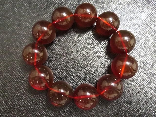 高品質レア品g3000円☆超大粒☆【ブルーアンバー】青琥珀☆天然石