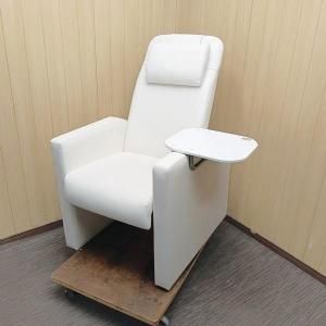 送料込み】中古完動品 エステ/美顔、ボディケア チェア 可変 姿勢