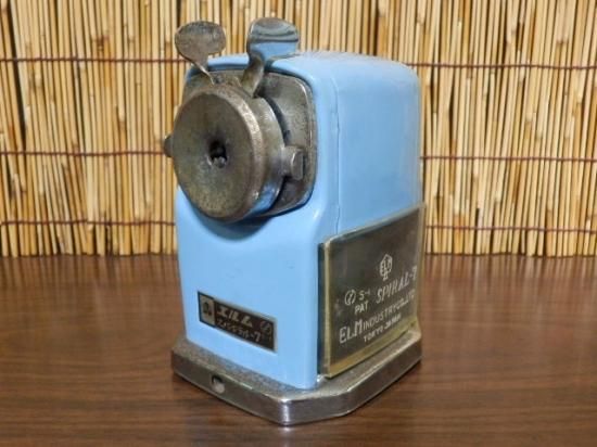 エルム 手動鉛筆削り スパイラル7（水色） - 「宝の森」昭和レトロ