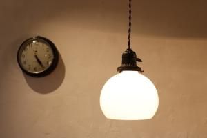 昭和レトロぼんぼりガラスシェードランプ/菊型ソケット/口金E26/電球