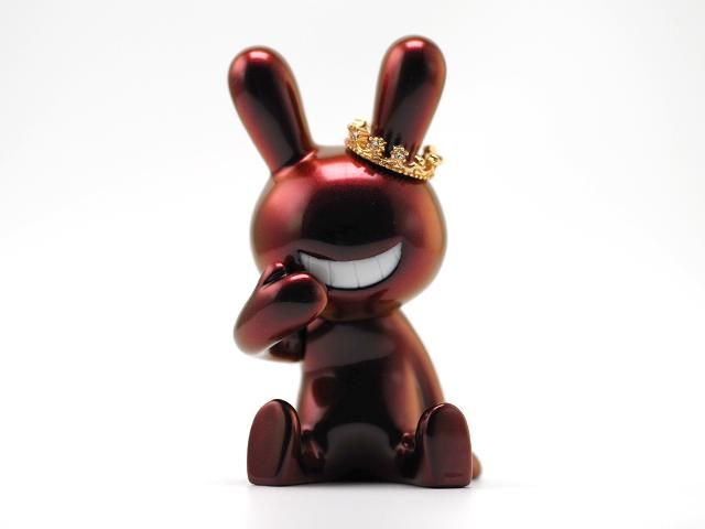 BLACK RABBiT お座り＋王冠 Candy Red □BLACK RABBiT お座り＋王冠 Candy