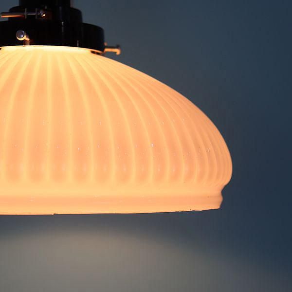 大正・昭和 電笠 電傘 ランプシェード 乳白 照明 レトロガラス 和電笠