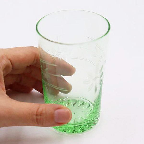 昭和レトロウランガラスコップ 大正ロマンのグリーンアンティーク