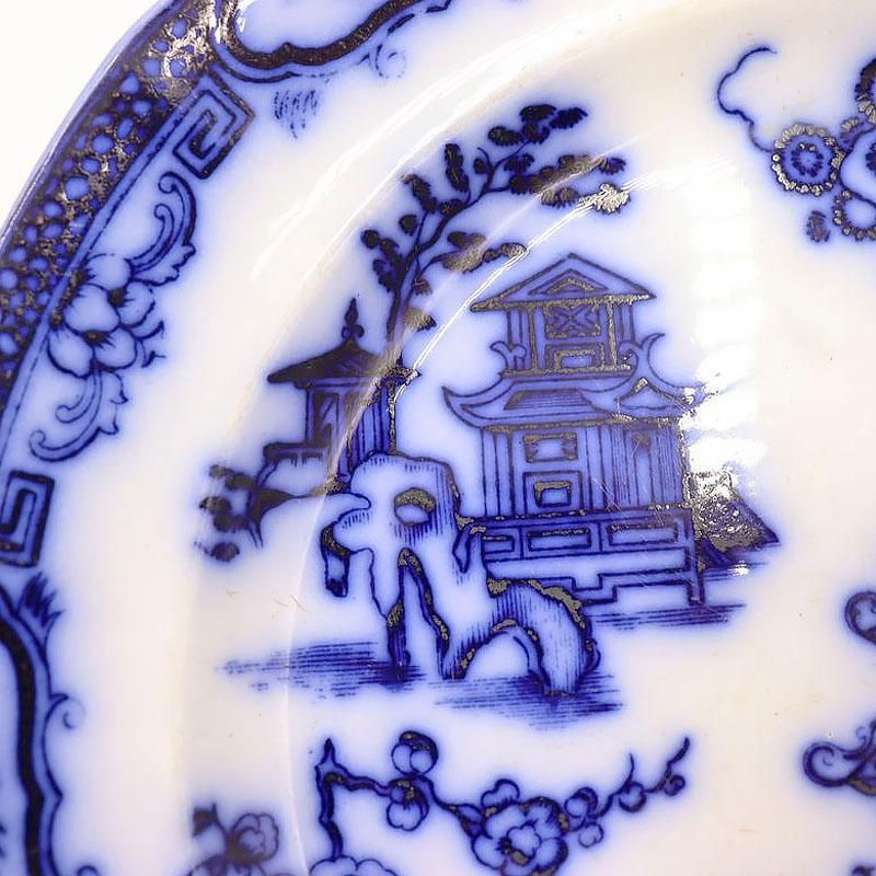アンティーク、ブルーアンドホワイトの皿