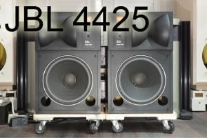 JBL 4425 右側のスピーカーのみ JBL 4425 右側のスピーカーのみ