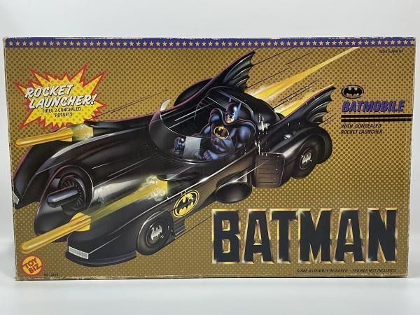 HOTWHEELS 1/18 バットモービル バットマンビギンズ G9931 HOTWHEELS 1