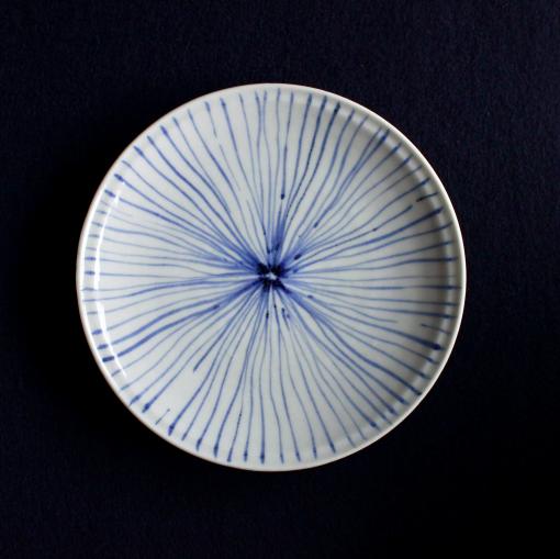 北野敏一 染付麦わら手 五寸皿（平向付） - 悠々工芸