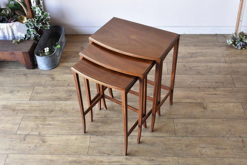 アンティークサイドテーブル一覧｜ネスト・ワイン・ベッドサイド