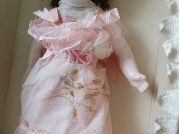 SFBJビスクヘッドドール - アンティークモール＆蚤の市情報サイト