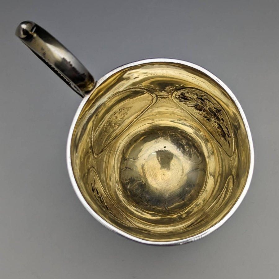 1867年 英国アンティーク 純銀ゴールド装飾 花彫刻マグカップ 150g