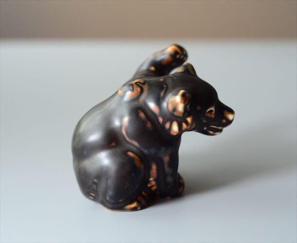 北欧ヴィンテージ陶器くまのオブジェ 雰囲気ある作品