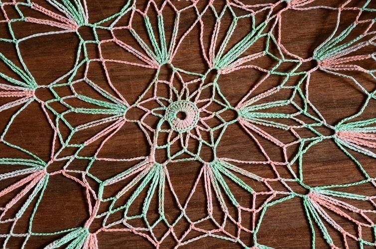 フランス製アンティークドイリー 繊細な刺繍レース2枚セット