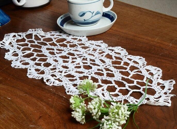 アンティーク シアーなオーガンジードイリー 桜草ペイズリ風アップリケ