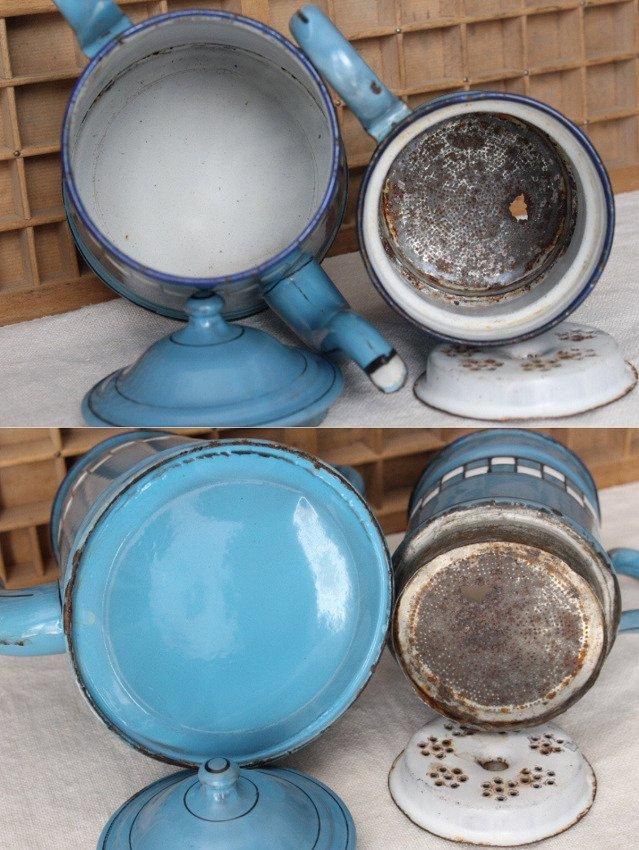 フランス製アンティークの時代を感じるコーヒーポット