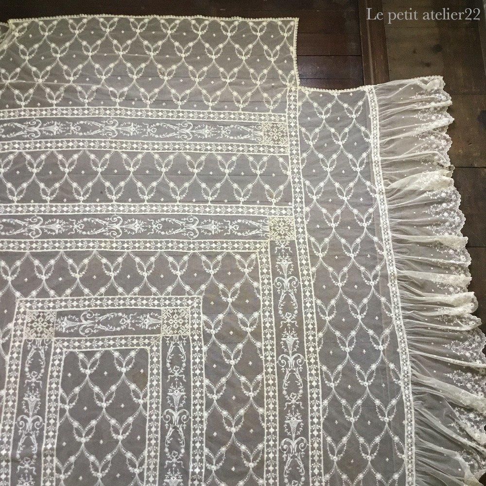 フランス アンティーク チュールレースベッドカバ