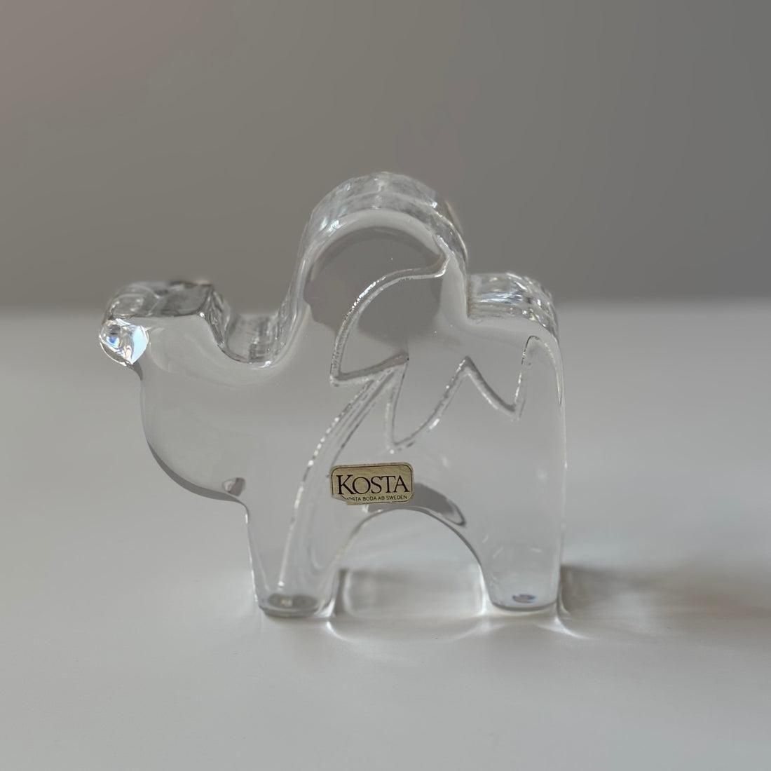 Kosta Boda ヒトコブラクダ｜Bertil Vallienデザインの北欧ガラスオブジェ