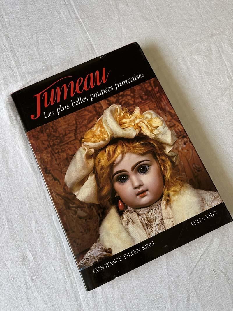 アンティーク フランス古本 Jumeau 人形の美しさを探る