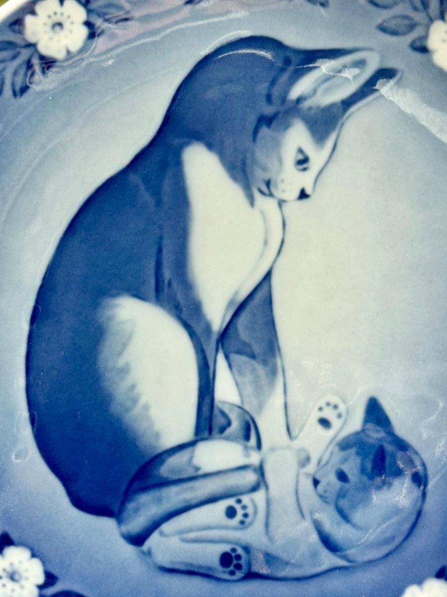 ヴィンテージ ロイヤルコペンハーゲン 1983年母の日絵皿