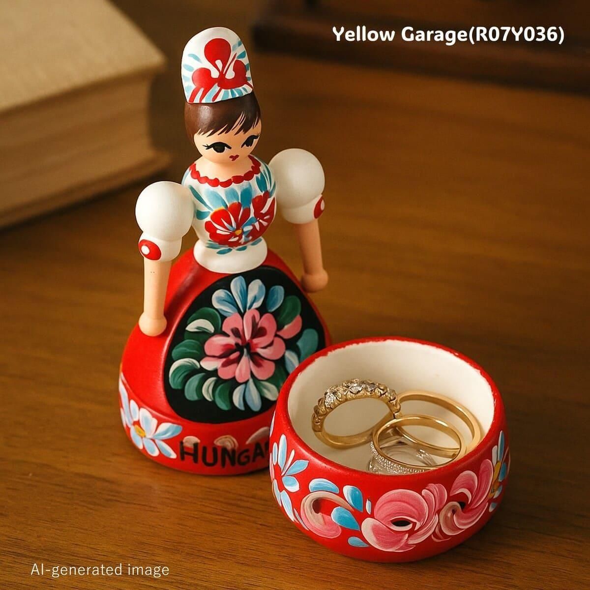 ハンガリー製 ハンドペイント木製人形 コンテナ型