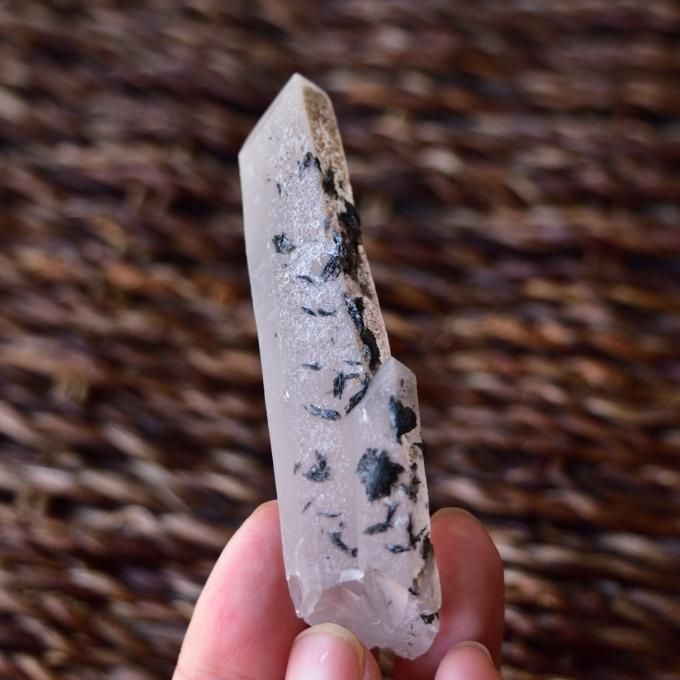 カルサイト・イン・クォーツ ヘマタイト Protective Channeling Wand