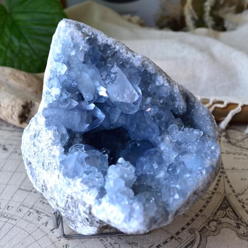 セレスタイト・クラスター・ジオード Blue Cave マダガスカル産 4.4kg