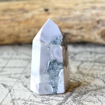 パイライト・イン・クォーツ・クラスター ブルガリア産 27g/ 鉱物